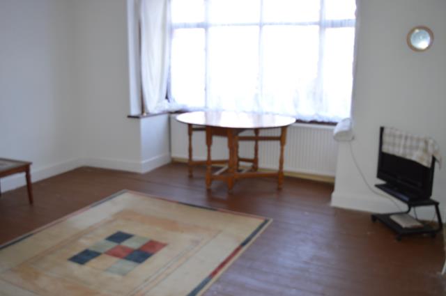 Photo of 2a Carew Road, Ealing, London